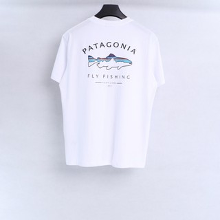 เสื้อยืดแขนสั้นลาย Patagonia