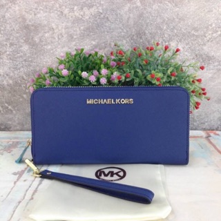 Best seller !!! งานขายดี รุ่นใหม่ค่ะ Michael kors saffiano Wallet 💕🍭