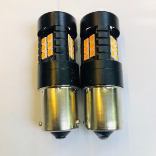 150​ องศา​ ไฟเลี้ยว​เขี้ยวเยื้อง​‘เขี้ยวตรง 21LED 12V