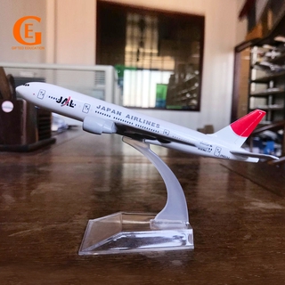 AIRCRAFT MODEL โมเดลเครื่องบินรุ่น Jal Boeing 777 16 ซม .