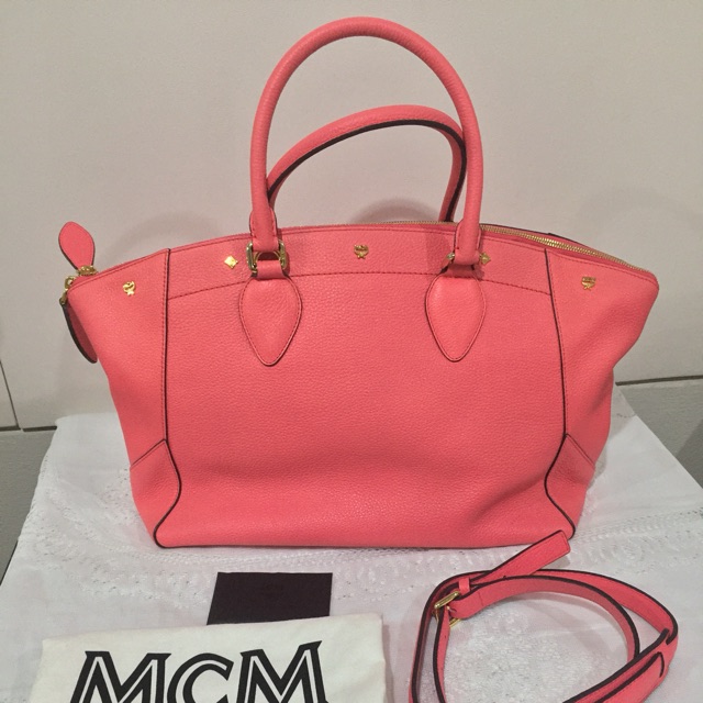 กระเป๋า MCM ของแท้ ใหม่มาก