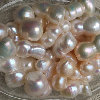 มุกน้ำจืด ไข่มุกแท้  ราคาขายเป็นเม็ด Freshwater Pearl ราคาถูก สินค้าพร้อมส่ง ภาพถ่ายจากของจริง
