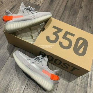 🤓Yeezy Boost 350 V2 Tail Light