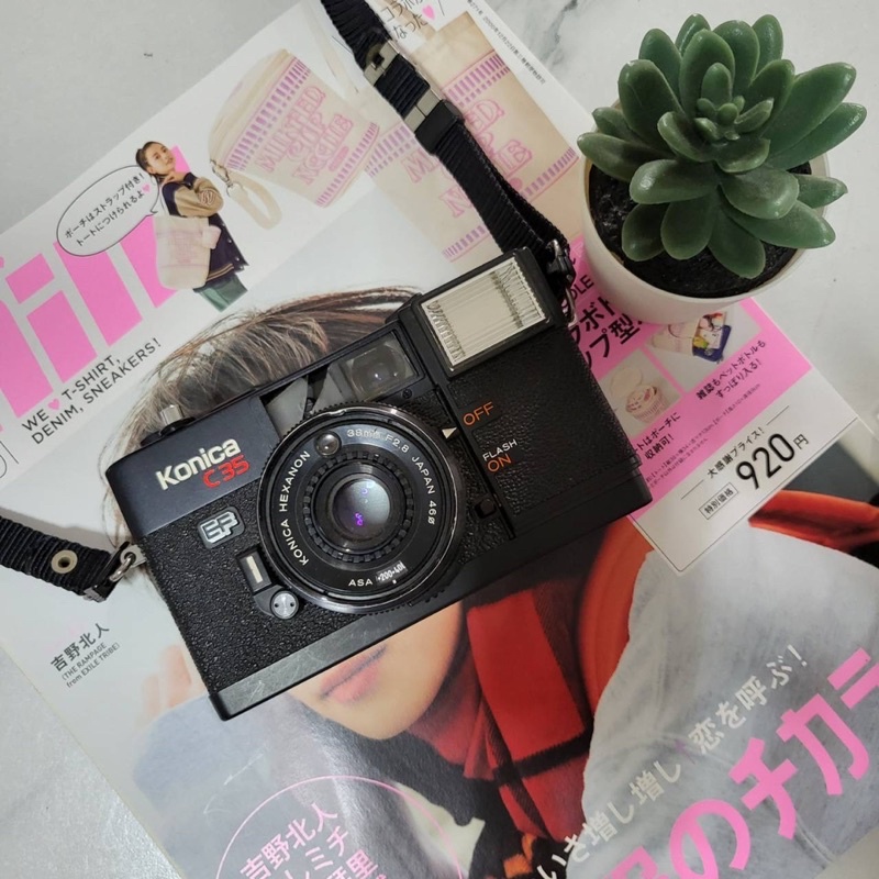 กล้องฟิล์ม Konica C35 EF