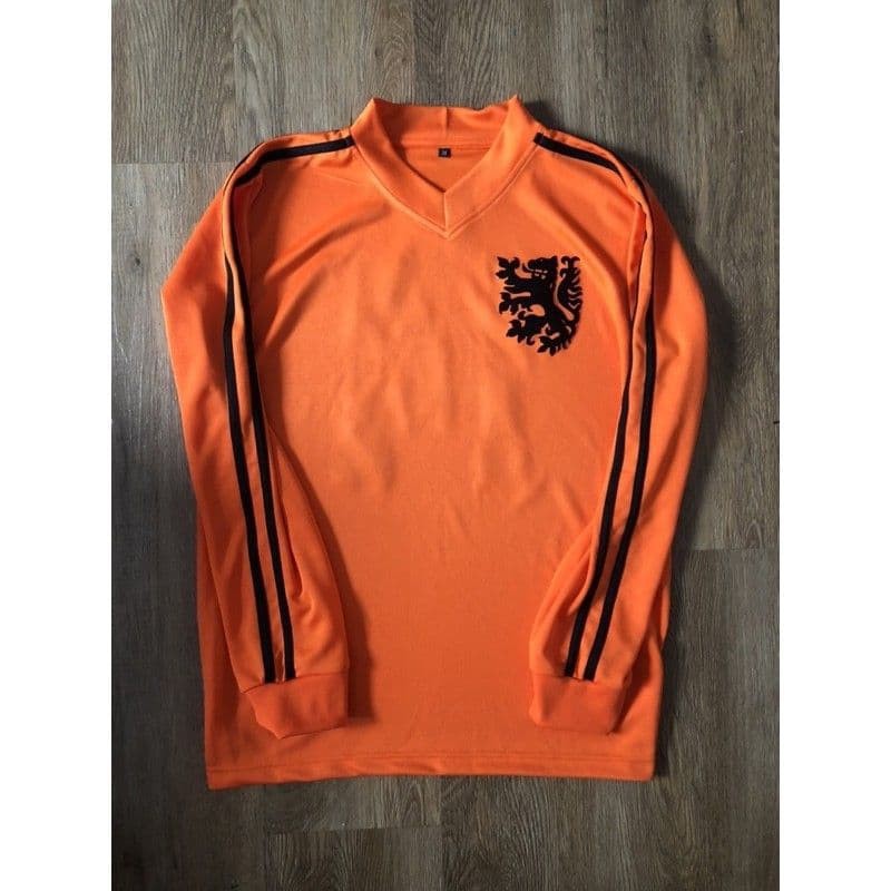 HOLLAND 1974 JOHAN CRUYFF เสื้อฟุตบอลย้อนยุค