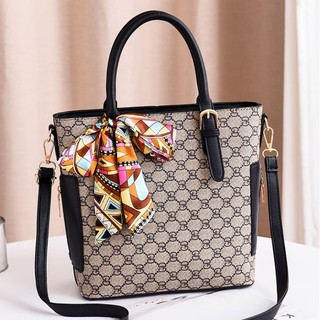 #SN01 กระเป๋าถือ ผู้หญิง Free Ribbon and Sash Crossbody