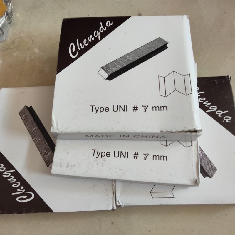 Nail v nail uni 7mm ขายปลีก