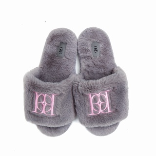 โปรโมชั่น : OB รองเท้า รุ่น Cotton Candy Slippers in Mink Grey