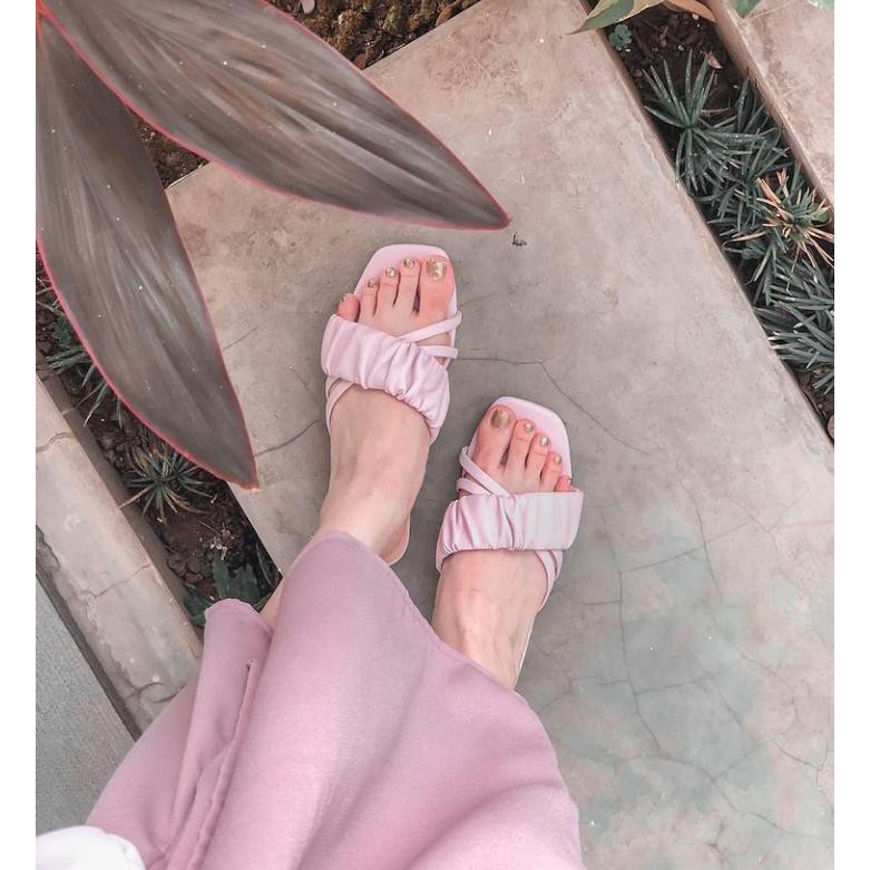 GS28 รองเท้าแตะ CROSS-WRAPED SL