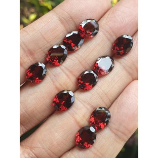 โกเมน ( Natural Garnet ) ขนาด 10x8 mm. สีดี เนื้อแก้ว สะอาดค่ะ #ดิบจากธรรมชาติ ( 2 เม็ด 650 บาท )