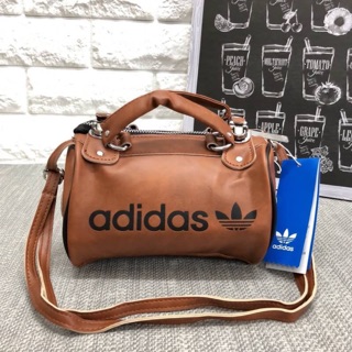 💯😵 New arrival !!! Adidas mini shoulder bag and messenger bag 2018 พร้อมส่งค่ะ!!!🍭