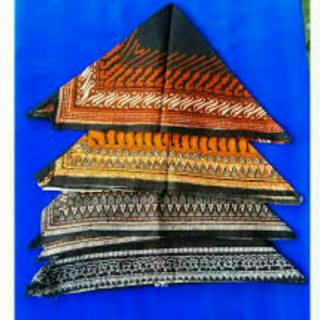 Javanese Triangle Pashmina - Javanese แสตมป์มินา ทรงสามเหลี่ยม (19 ลวดลาย)