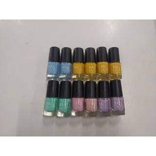 ยาทาเล็บมินิ Love Me สีพาสเทล  คละสี ( 4 ชิ้น)