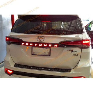 คิ้วฝากระโปรงท้าย ฟอจูนเนอร์ fortuner LED แบบถอดเปลี่ยน สามารถต่อเข้าไฟเบรค ไฟหรี่ได้สวยงามมากๆ