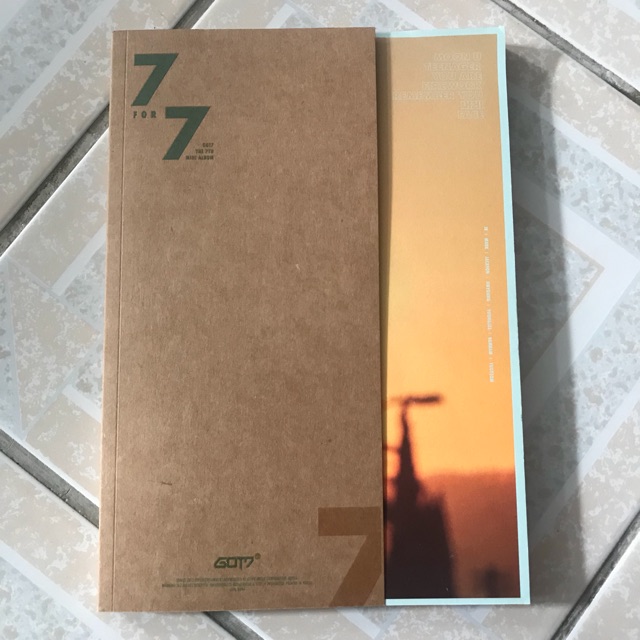 Albumเปล่า "7 for 7" Ver. Golden Lyrics book หน้าปก เจบี