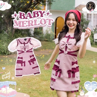 Baby Merlot : BLT เดรสชมพูแต่งขอบสีแดง ดีเทลโบว์กลางอก