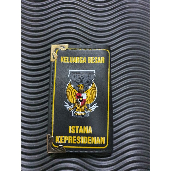 GANTUNGAN STNK Kaleg Presidential Palace / STNK ไม้แขวนเสื้อ ale Presidential Palace