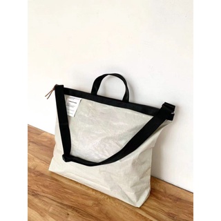 Triffer Grocery Sack Tote กระเป๋าสะพาย หรือกระเป๋าถือ B003