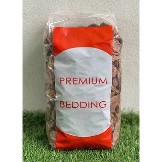 Bark Bedding เปลือกไม้สำหรับรองพื้นตู้สัตว์เลี้ยง ถุง 1 กิโล มีขนาดชิ้นไม้ใหัเลือกถึง 4 ขนาดตามความเหมาะสมและความสวยงาม