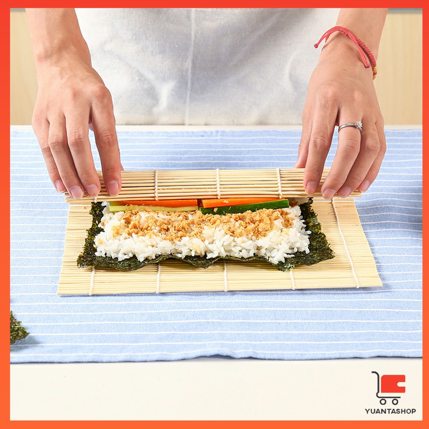 ที่ม้วนซูชิ เครื่องมือโอนิกิริ เสื่อม้วนซูชิแบบไม้ ทำจากไม้ไผ่ Sushi Bamboo Roller