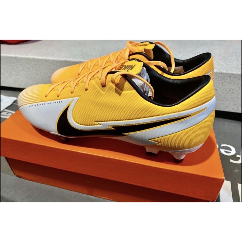 NIKE MERCURIAL VAPOR 13 ACADEMY FG/MG