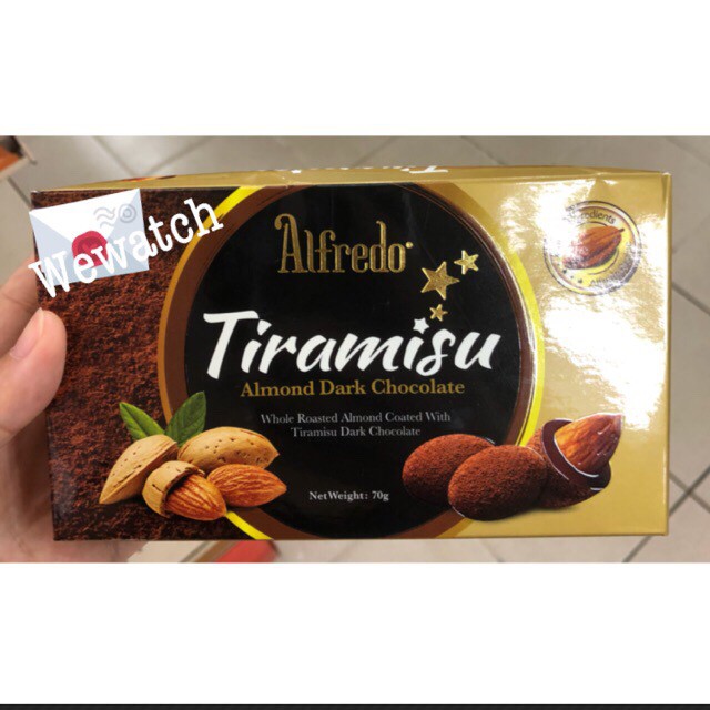 Alfredo Tiramisu Almond dark chocolate ช๊อคโกแลตทีรามิสุสอดไส้อัลมอนด์ กล่องสีทอง