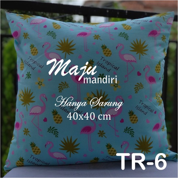 Chair Cushion Cover - Character Motif Sofa Cushion Covers - 40x40 cm