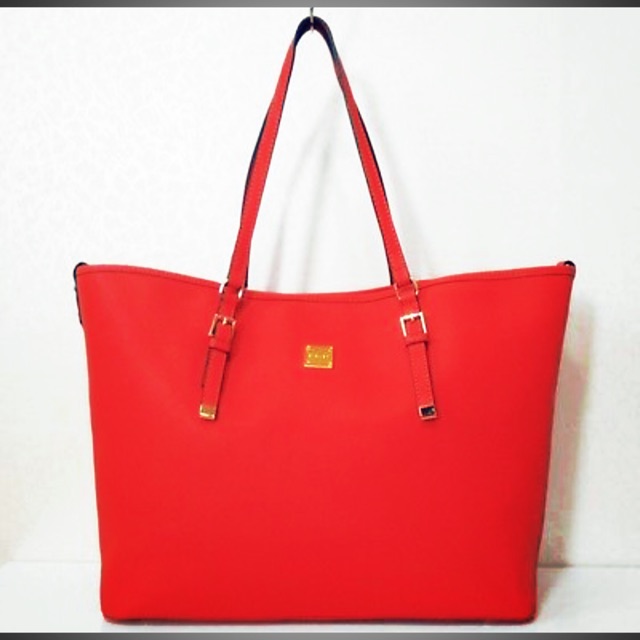 😍 Sisley แท้ 100 กระเป๋าสีแดง เหมือนใหม่