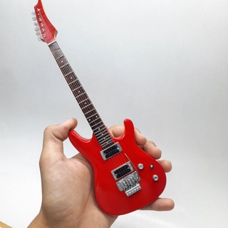 ฟิกเกอร์กีตาร์จิ๋ว ibanez Red JOE SATRIANI 1: 4 อุปกรณ์เสริม