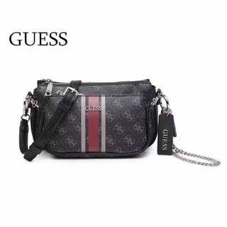 กระเป๋าสะพาย GUESS แถมใบลูก