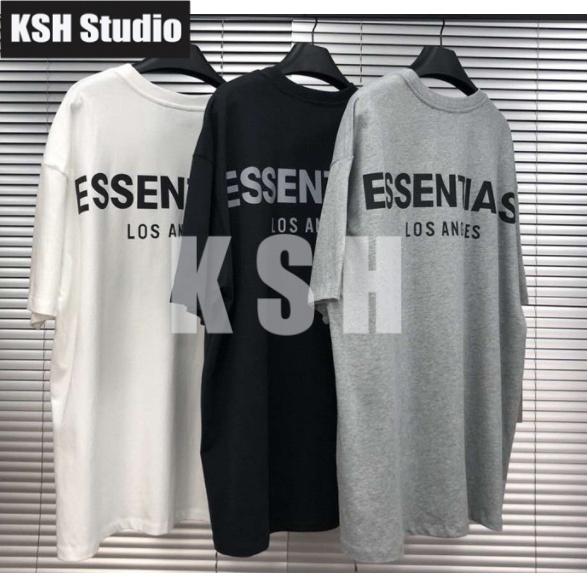 พร้อมส่ง! Kpop ขายดี! FOG Essentials เสื้อยืด FEAR OF GOD แขนสั้นสีชมพูเรย์สีฟ้า oversized 3M สะท้อนแสงฮิปฮอปคู่เสื้อยืด
