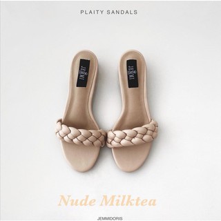 PLAITY SANDALS (nude)