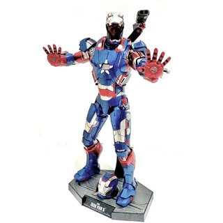 (กรุงเทพ) IRON PATRIOT 1/6 Iron Man 3 LED Light Action Figure 30 cm