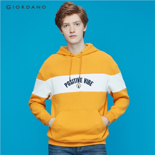 GIORDANO MEN Letter contrast long-sleeve hoodie 92099784