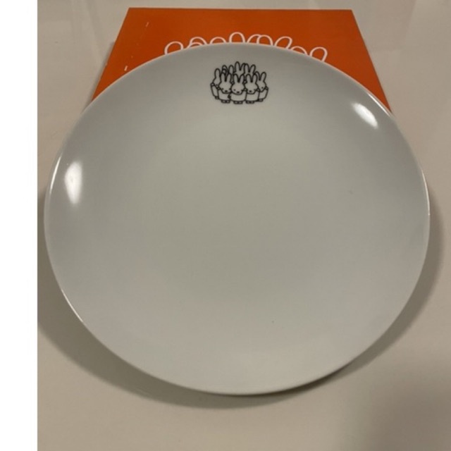 จาน Miffy ของ Lawson