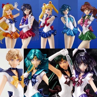 เซเลอร์มูนโมเดล Figuarts Zero Crystal Sailor Moon