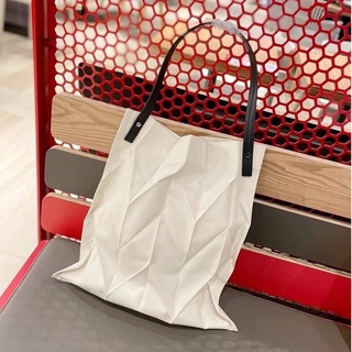 BAO BAO ISSEY MIYAKE X LITTALA TOTE BAG LIMITED EDTION กระเป๋าผ้าสะพายไหล่ ทรงโท้ท shopping บาว บาว อิซเซ่ มิยาเกะ