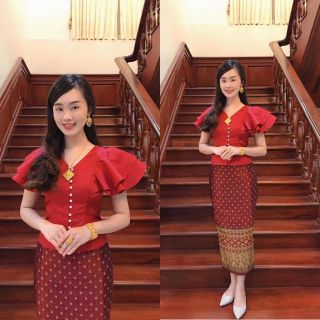เสื้อไหมลาว แขนระบาย/ มีเก็บเงินปลายทางจ้า