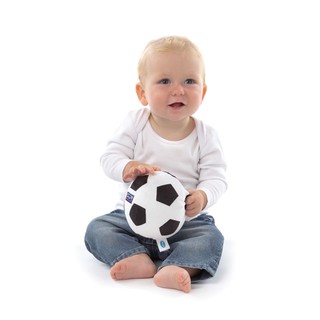 Playgro my first soccer ball ลูกบอลชวนคลาน เขย่ามีเสียง รูปลูกฟุตบอลสีขาว-ดำ