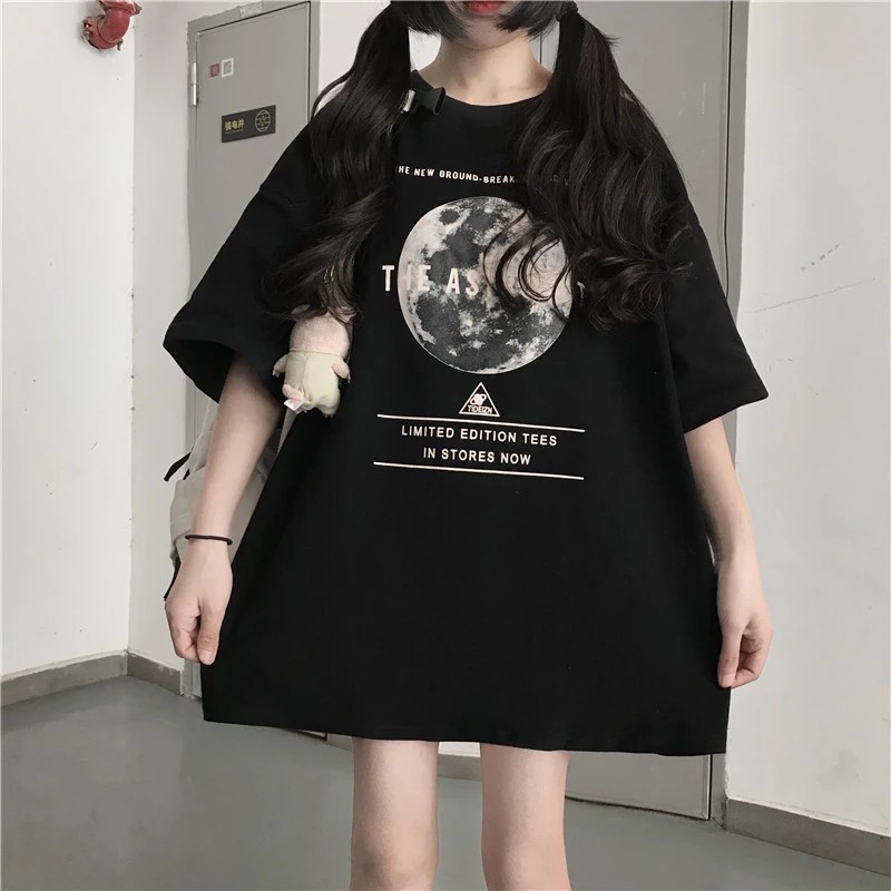 SUNDAY2020   เสื้อยืดแนวสตรีท สุดเท่   แมทช์ทุกสไตล์ปังทุกแนวผ้าดีใส่สบายสุดๆไม่ควรพลาด ราคา ถูกที่สุด ดีลบีเคเค