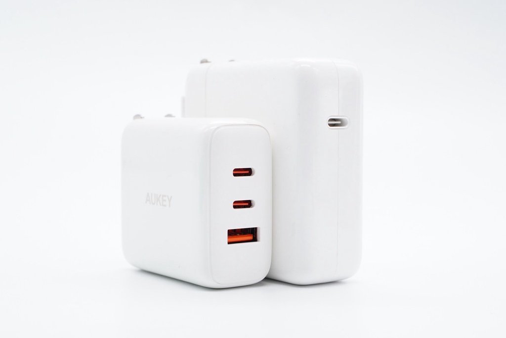 0f44ff3f2cafdf4e53a7a063f8ade114