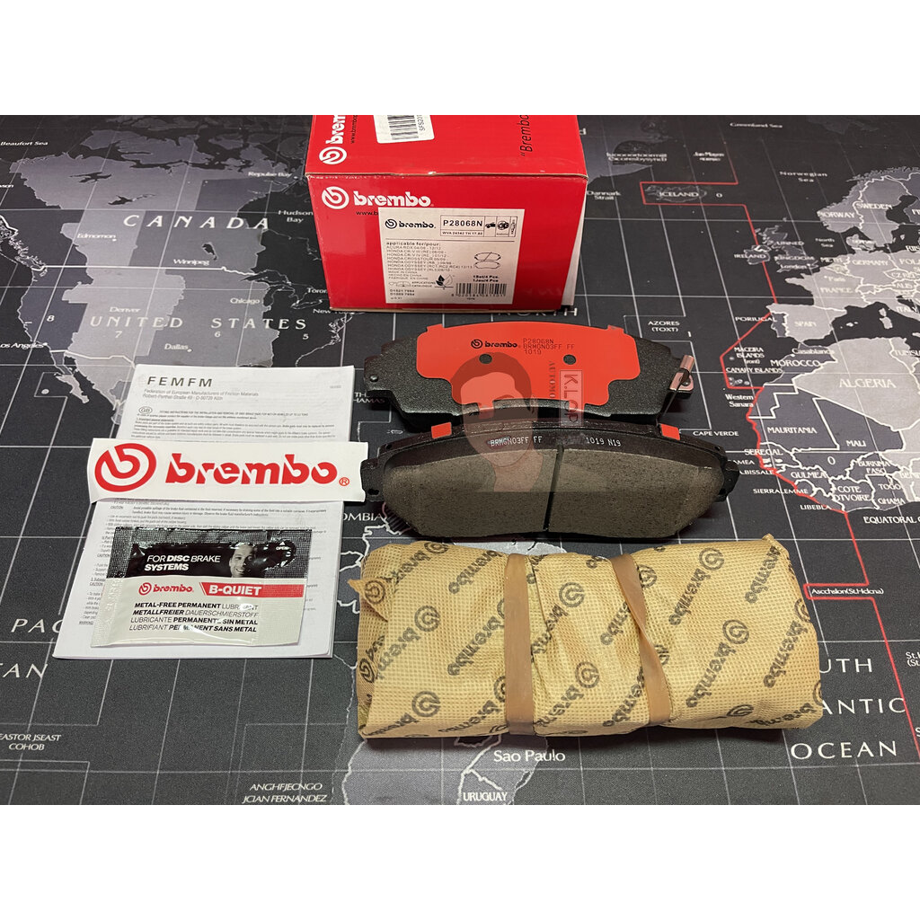 P28 068N ผ้าเบรก F (แท้ BREMBO รุ่น Ceramic) HONDA ซีอาร์-วี CR-V(Gen 3) 2.0 2.4 ปี2007-> /ซีอาร์-วี