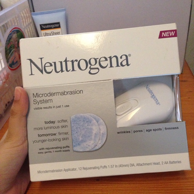 Neutrogena Microdermabrasion system