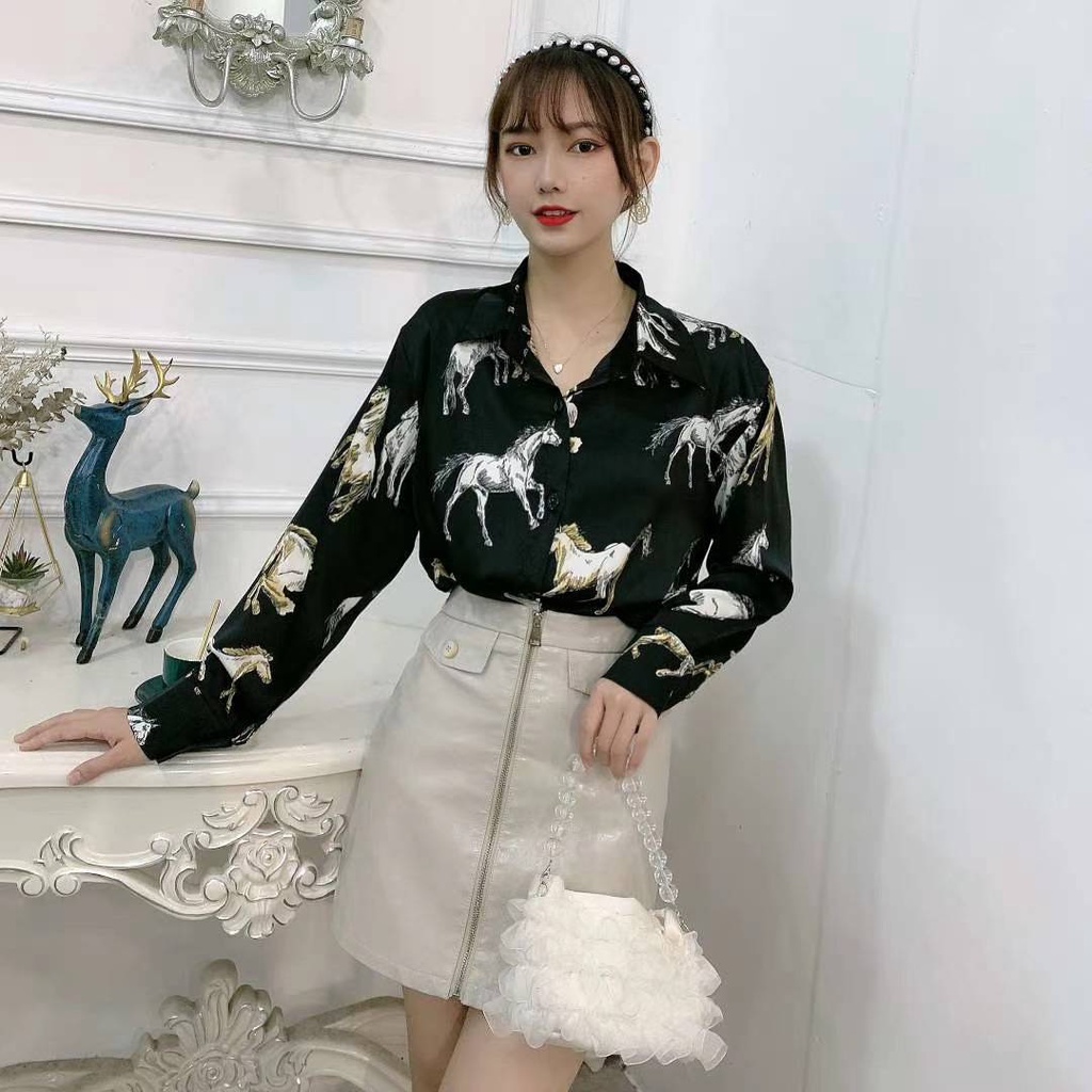 Baju kurung moden Polo เสื้อเบลาส์เสื้อเชิ้ตแขนยาวผ้าซาตินพิมพ์ลายสัตว์หลวมย้อนยุคสไตล์ฮ่องกง