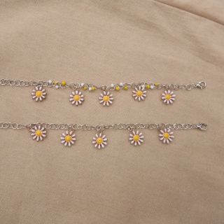 สร้อยข้อมือเดซี่ จี้ดอกเดซี่สุดน่ารัก🌼🌼
