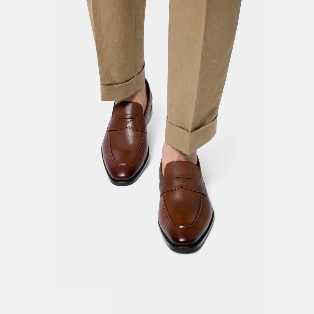 DGRIE รองเท้าโลฟเฟอร์สีน้ำตาล Cognac Premium Penny Loafer Shoes | ไซส์ไหนหมดสามารถทักแชทสอบถามได้