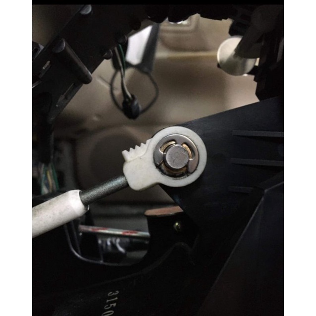 บูชสายเกียร์ออโต้ ทองเหลือง พร้อมกิ๊ฟล็อครุ่นที่ใช้ใด๋📍ISUZU D-MAX , MU7 , MU X , NISSAN MARCH ,ALME