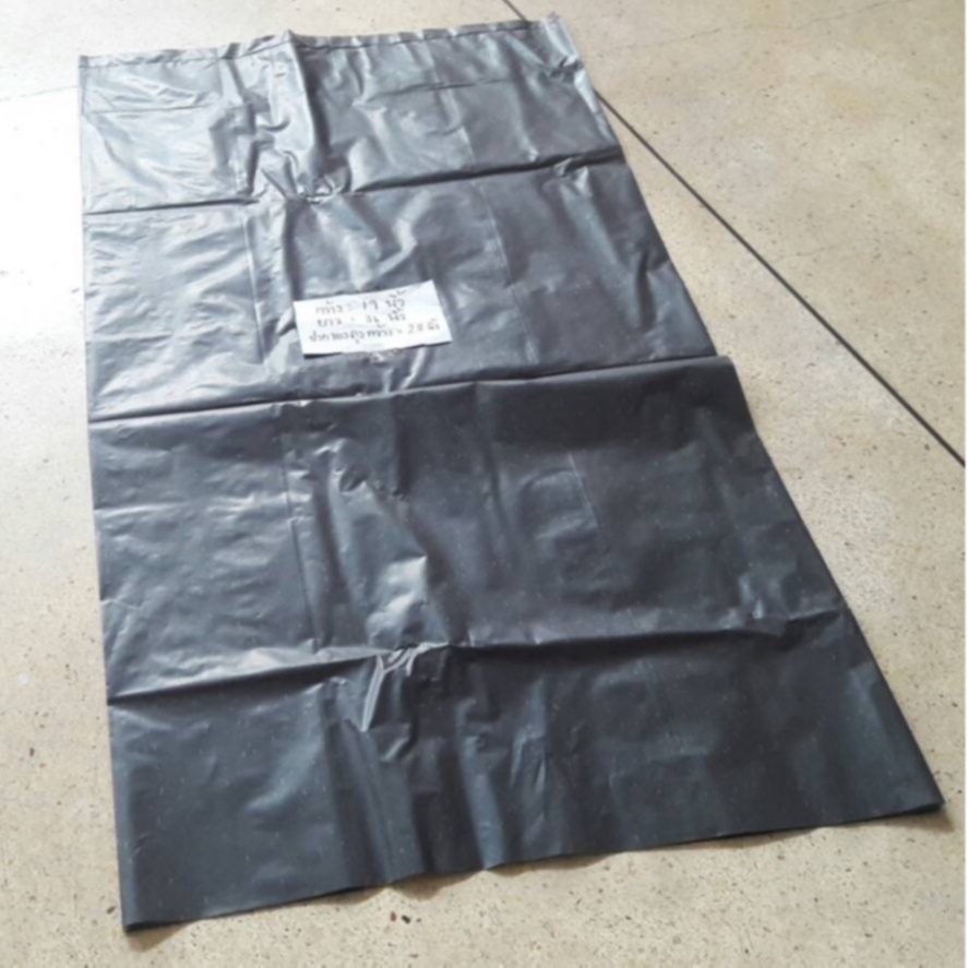 ถุงดำ28x36นิ้ว.สามารถใส่สิ่งของได้เพราะเนื้อของถุงเหนียว1กก1ห่อและสามารถคลุมสิ่งของไม่ให้เกิดฝุ่นเพราะถุงใบใหญ่.