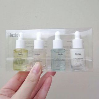 Huxley Essence Deluxe Complete Set 5 ml x 4 เซ็ตดูแลผิว 4 ประการ ลดริ้วรอย