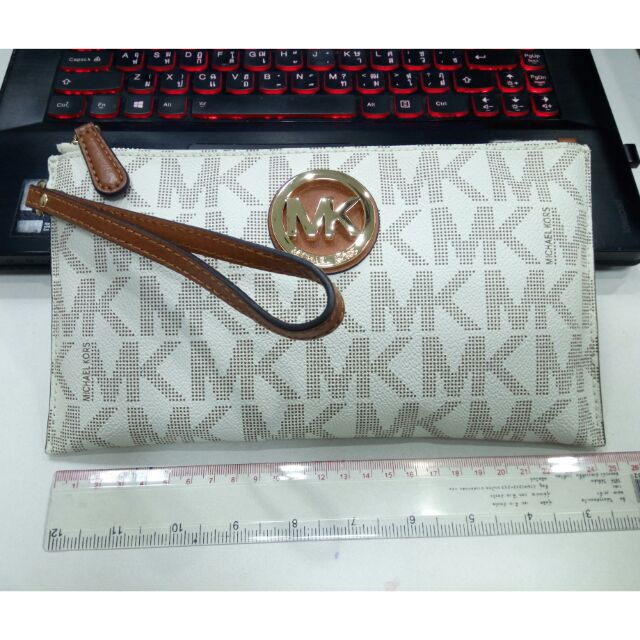 กระเป๋าถือ Michel Kors ของแท้ สนใจแอดไลน์ไอดี 0962424584